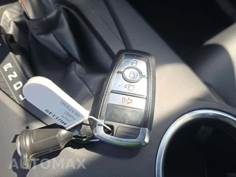 2026 Ford Mustang EcoBoost Premium Coupe - miniatura 5