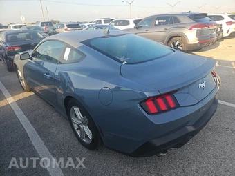 2026 Ford Mustang EcoBoost Premium Coupe - miniatura 6