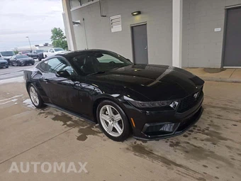 2026 Ford Mustang EcoBoost Premium Coupe - miniatura 4