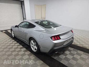 2026 Ford Mustang EcoBoost Premium Coupe - miniatura 6