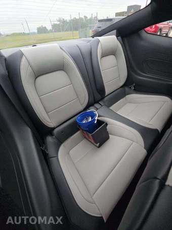 2026 Ford Mustang EcoBoost Premium Coupe - miniatura 13