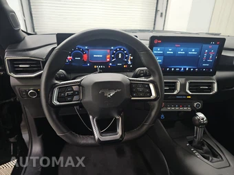 2026 Ford Mustang EcoBoost Premium Coupe - miniatura 10