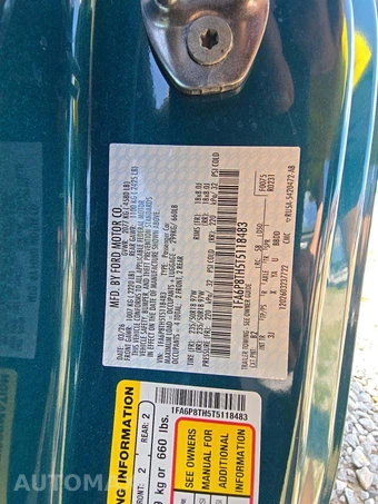 2026 Ford Mustang EcoBoost Premium Coupe - miniatura 2