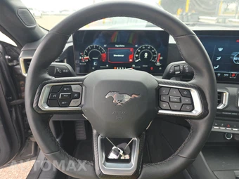 2026 Ford Mustang EcoBoost Premium Coupe - miniatura 10