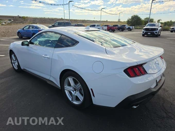 2026 Ford Mustang EcoBoost Premium Coupe - miniatura 2
