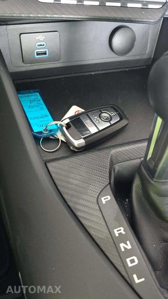2026 Ford Mustang EcoBoost Premium Coupe - miniatura 16
