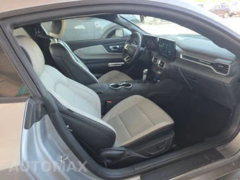 2026 Ford Mustang EcoBoost Premium Coupe - miniatura 8