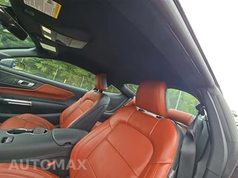 2026 Ford Mustang EcoBoost Premium Coupe - miniatura 8