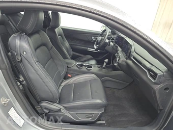 2026 Ford Mustang EcoBoost Premium Coupe - miniatura 8