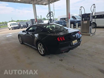 2026 Ford Mustang EcoBoost Premium Coupe - miniatura 2
