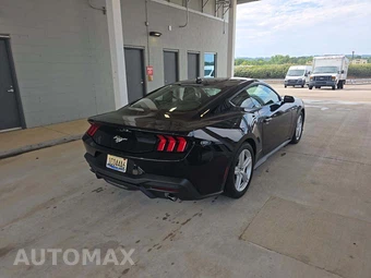 2026 Ford Mustang EcoBoost Premium Coupe - miniatura 3