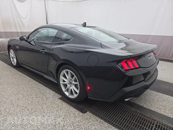 2026 Ford Mustang GT Premium Coupe - miniatura 6