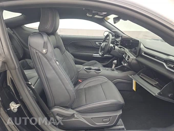 2026 Ford Mustang GT Premium Coupe - miniatura 8