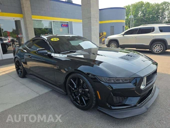 2026 Ford Mustang GT Premium Coupe – miniatura 4