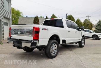 2026 Ford Super Duty F-250 King Ranch Crew Cab Medium Bed - miniatura 3