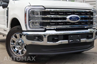 2026 Ford Super Duty F-250 King Ranch Crew Cab Medium Bed - miniatura 41