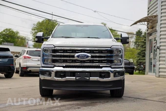 2026 Ford Super Duty F-250 King Ranch Crew Cab Medium Bed - miniatura 8