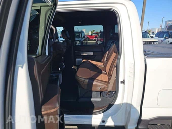 2026 Ford Super Duty F-250 King Ranch Crew Cab Medium Bed - miniatura 13