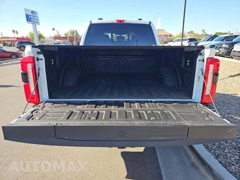 2026 Ford Super Duty F-250 King Ranch Crew Cab Medium Bed - miniatura 14