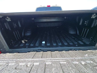 2026 Ford Super Duty F-250 King Ranch Crew Cab Medium Bed - miniatura 23