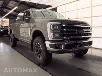 2026 Ford Super Duty F-250 King Ranch Crew Cab Medium Bed - miniatura 4