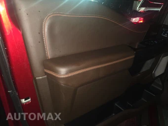 2026 Ford Super Duty F-250 King Ranch Crew Cab Medium Bed - miniatura 9