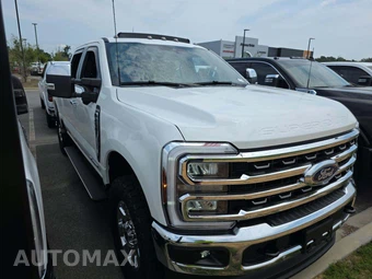 2026 Ford Super Duty F-250 King Ranch Crew Cab Medium Bed - miniatura 4
