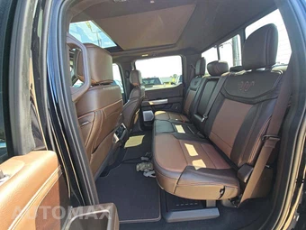 2026 Ford Super Duty F-250 King Ranch Crew Cab Medium Bed - miniatura 10
