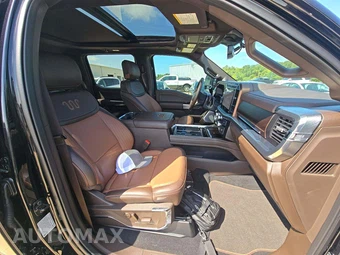 2026 Ford Super Duty F-250 King Ranch Crew Cab Medium Bed - miniatura 15