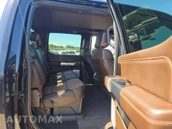 2026 Ford Super Duty F-250 King Ranch Crew Cab Medium Bed - miniatura 16