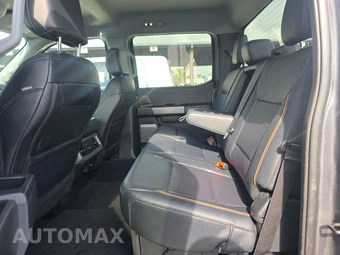 2026 Ford Super Duty F-250 Lariat Crew Cab Medium Bed - miniatura 13