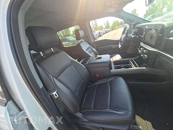 2026 Ford Super Duty F-250 Lariat Crew Cab Medium Bed - miniatura 18