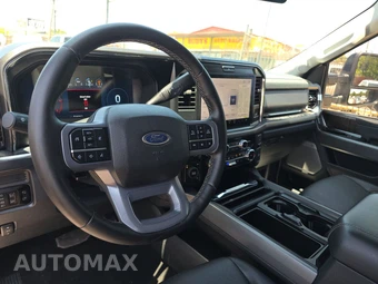 2026 Ford Super Duty F-250 Lariat Crew Cab Medium Bed - miniatura 11