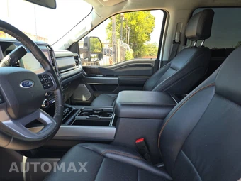 2026 Ford Super Duty F-250 Lariat Crew Cab Medium Bed - miniatura 7