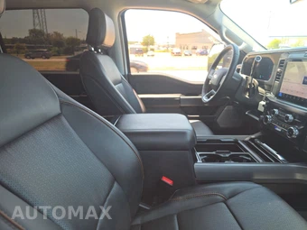 2026 Ford Super Duty F-250 Lariat Crew Cab Medium Bed - miniatura 8