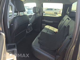 2026 Ford Super Duty F-250 Lariat Crew Cab Medium Bed - miniatura 13
