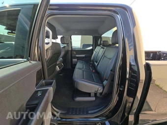 2026 Ford Super Duty F-250 LARIAT Crew Cab Medium Bed - miniatura 13