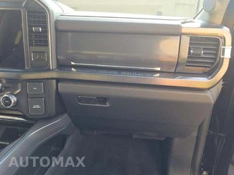 2026 Ford Super Duty F-250 LARIAT Crew Cab Medium Bed - miniatura 19
