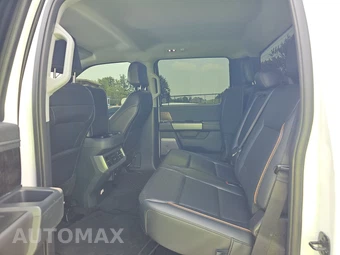 2026 Ford Super Duty F-250 Lariat Crew Cab Medium Bed - miniatura 13