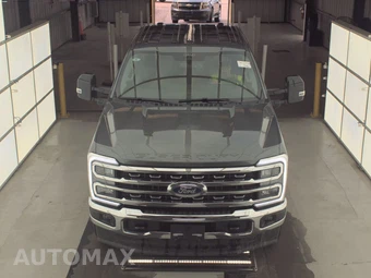 2026 Ford Super Duty F-250 Lariat Crew Cab Medium Bed - miniatura 2