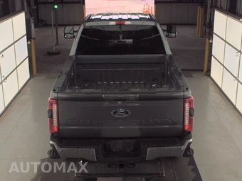 2026 Ford Super Duty F-250 Lariat Crew Cab Medium Bed - miniatura 5