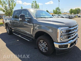 2026 Ford Super Duty F-250 Lariat Crew Cab Medium Bed - miniatura 4