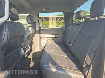 2026 Ford Super Duty F-250 Lariat Crew Cab Medium Bed - miniatura 13