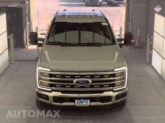 2026 Ford Super Duty F-250 Lariat Crew Cab Medium Bed - miniatura 2