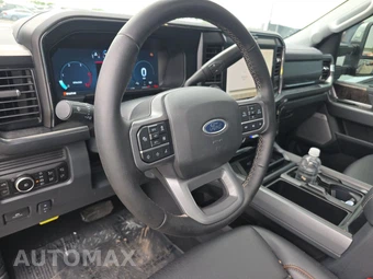 2026 Ford Super Duty F-250 Lariat Crew Cab Medium Bed - miniatura 10