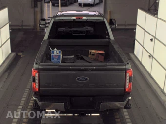 2026 Ford Super Duty F-250 Lariat Crew Cab Medium Bed - miniatura 5