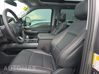 2026 Ford Super Duty F-250 Lariat Crew Cab Medium Bed - miniatura 7