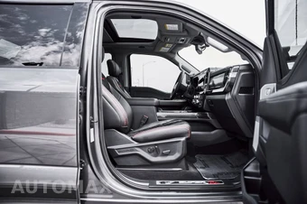 2026 Ford Super Duty F-250 Lariat Crew Cab Medium Bed - miniatura 35