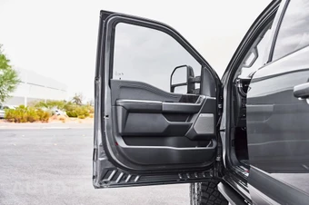 2026 Ford Super Duty F-250 Lariat Crew Cab Medium Bed - miniatura 40
