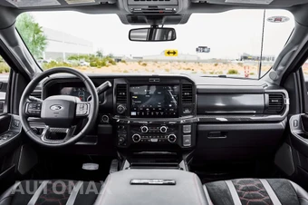 2026 Ford Super Duty F-250 Lariat Crew Cab Medium Bed - miniatura 64